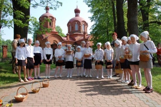 Parafialne święto i wyświęcenie cerkwi w Białowieży - relacja