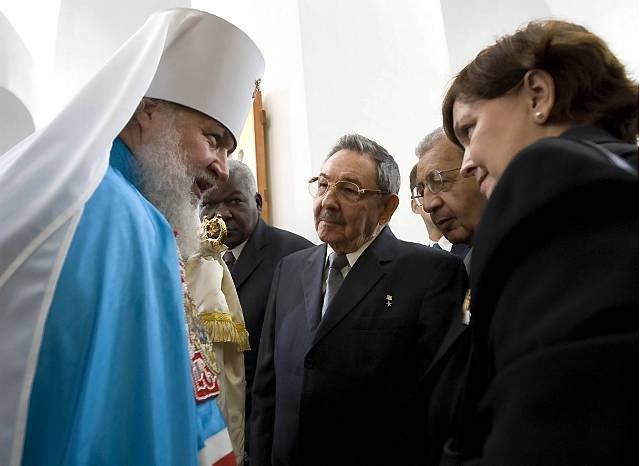 Raul Castro u patriarchy Cyryla