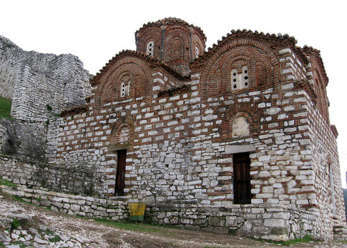 Albania: KEK apeluje o zwrot majątku kościelnego