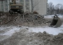 "Koparka zamierzyła się na świętość"