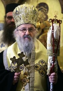 Biskup Artemiusz przekazał pomoc poszkodowanym