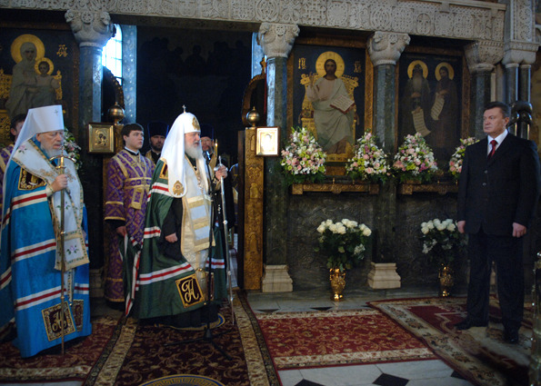 Patriarcha Cyryl pobłogosławił Janukowicza