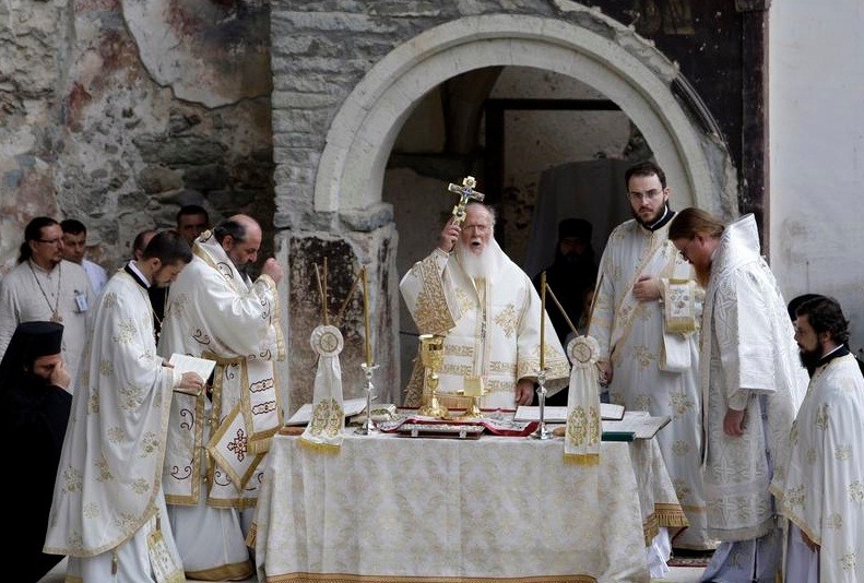 Liturgia w opuszczonym monasterze