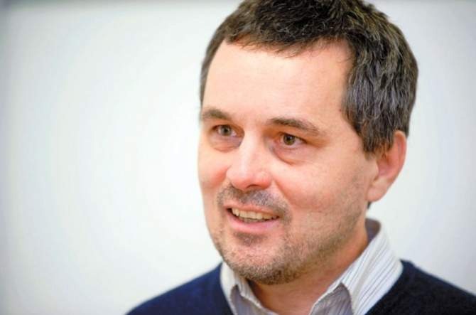 "Pytanie do specjalisty”  - dr n med. Paweł Grabowski