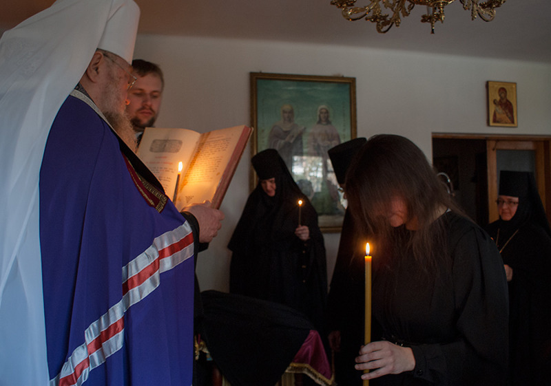 Grabarka: postrzyżyny w riasofor