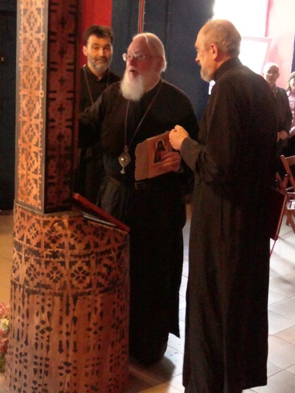 Metropolita Kallistos w kaplicy św. Grzegorza