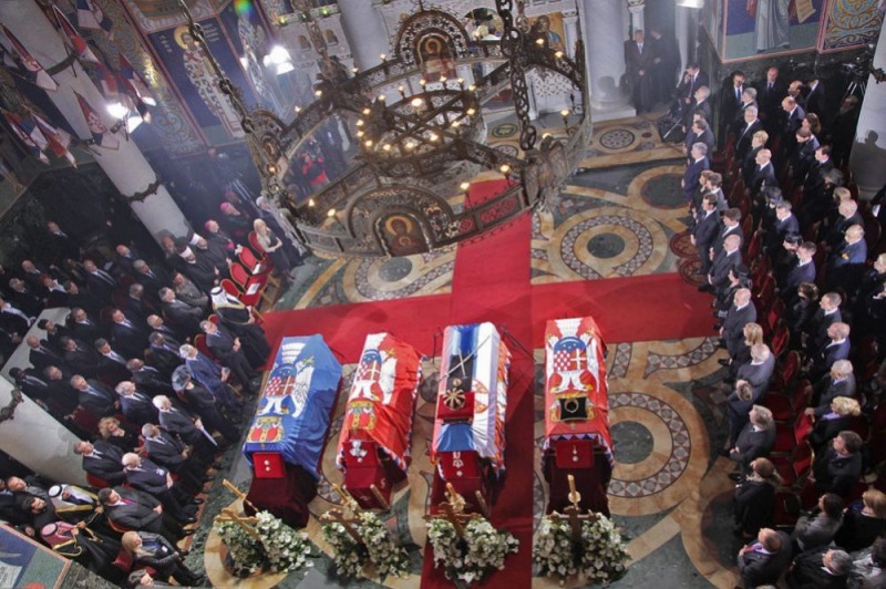 Serbia: pogrzeb ostatniego króla Jugosławii