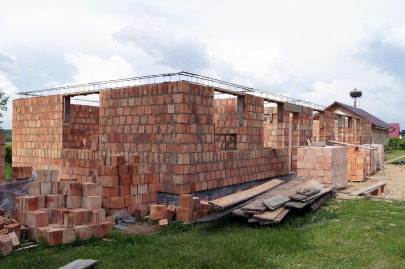 Zaleszany: powstaje nowy budynek monasterski