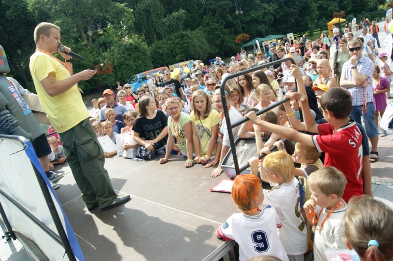 Piknik Eleosu "Sieciaki na wakacjach"
