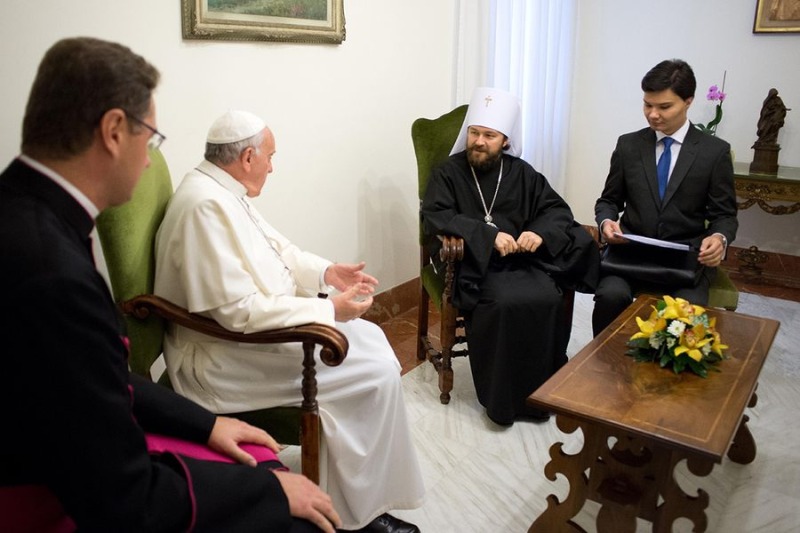 Watykan: spotkanie metropolity Hilariona z papieżem Franciszkiem