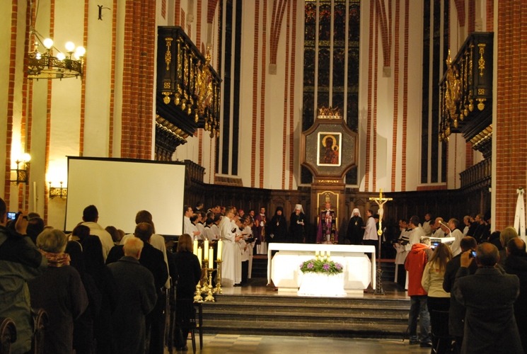 Pojednanie 2013 - "Modlimy się, by nasz kontynent potrafił oddychać dwoma płucami"