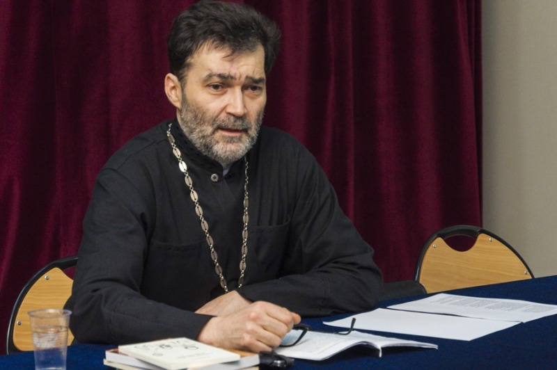 O małżeństwie i Boskiej Liturgii podczas świętych wieczorów