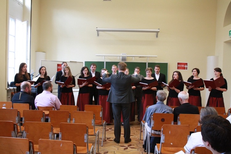 Warszawa: konferencja i wystawa "Wielkanoc na chrześcijańskim Wschodzie"
