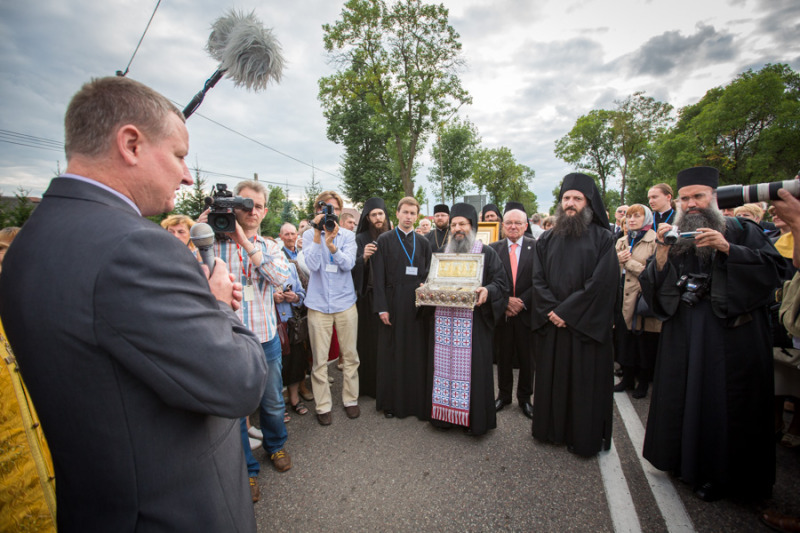 Tysiące mieszkańców Bielska Podlaskiego powitały relikwie