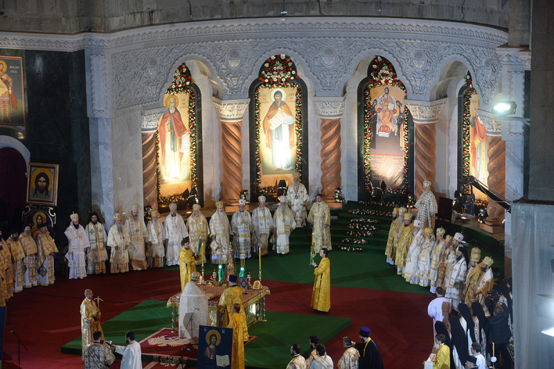 Patriarchowie Ireneusz i Cyryl sprawowali Liturgię w cerkwi św. Sawy