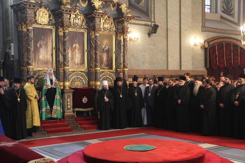 Wspólna modlitwa zwierzchników serbskiej i rosyjskiej Cerkwi w piątą rocznicę śmierci patriarchy Pawła