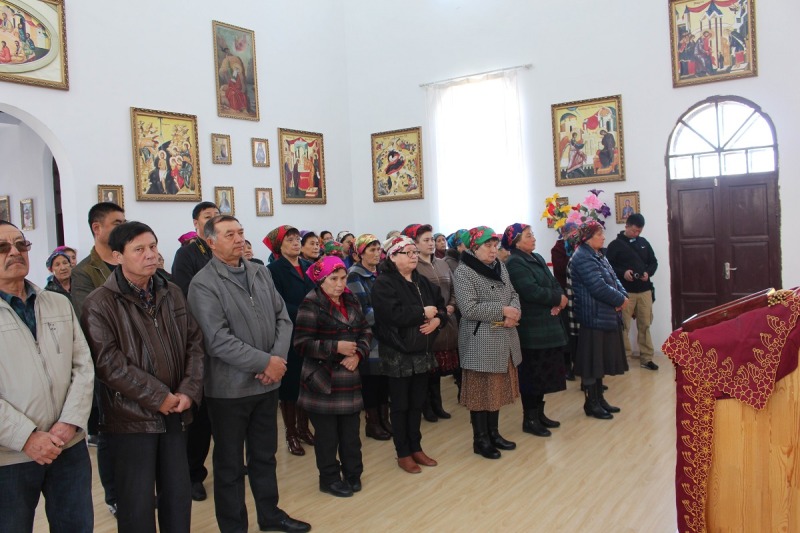 Chiny: pozwolenie na pierwsze od 50-ciu lat święcenia kapłańskie i biskupia Liturgia w Labdarin