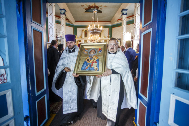 Procesja z relikwiami św. Spirydona ulicami Bielska Podlaskiego (+video)