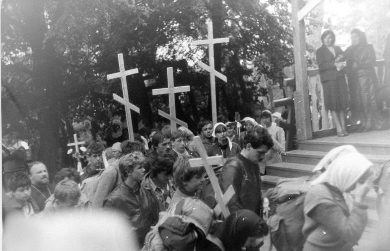 Szli z podniesionym czołem - ciąg dalszy wspomnień z I Pieszej Pielgrzymki z Białegostoku na Św. Górę Grabarkę