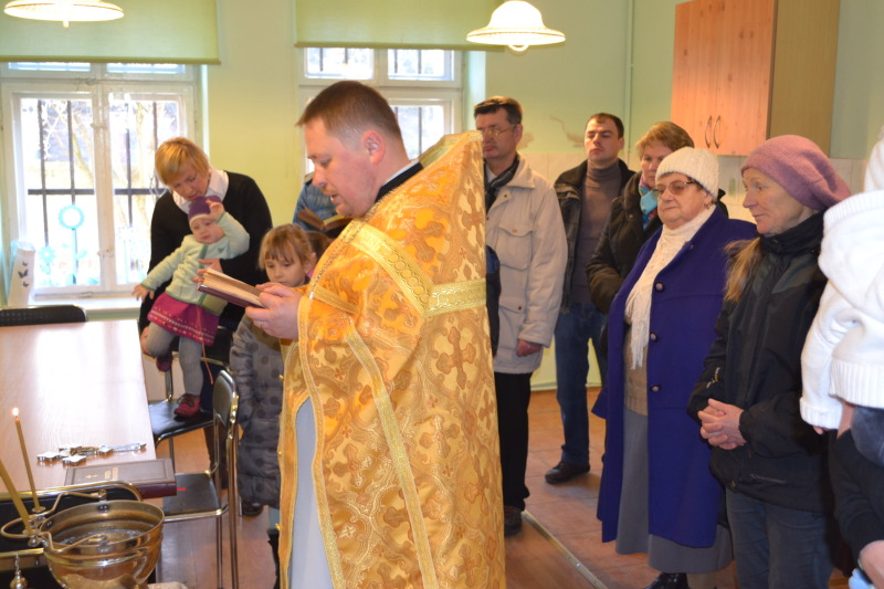 Poświęcenie lokalu parafialnego w Wałbrzychu