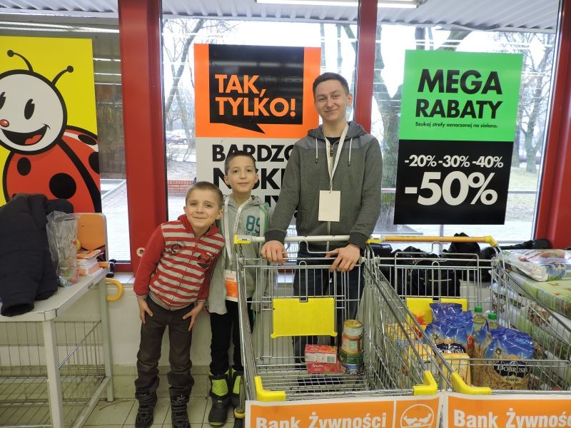 Zbiórka żywności w ELEOS
