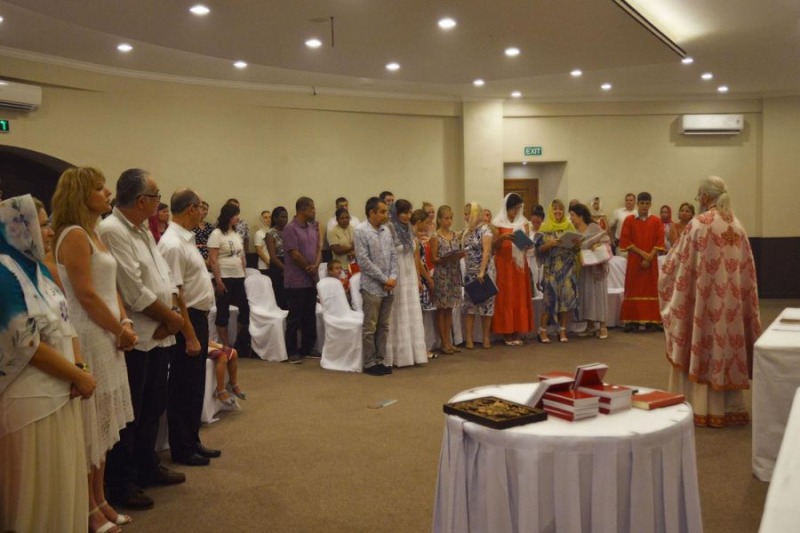 Liturgia św. Jana Chryzostoma przetłumaczona na język seszelski