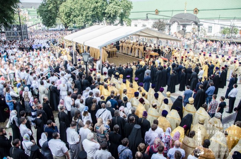 Uroczystości Chrztu Rusi w Kijowie: 80 tysięcy wiernych na procesji i nowy święty