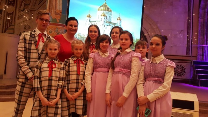 "Świat staje się lepszy kiedy śpiewa Stebło” 
