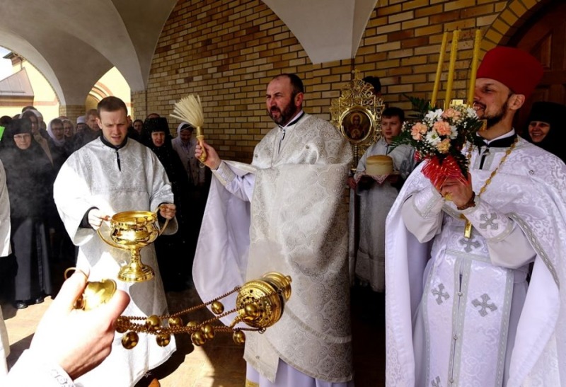 Chrystus Zmartwychwstał! II