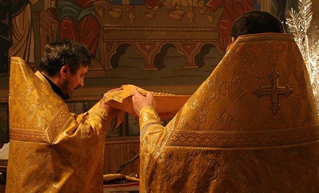 Przemyślenia o kapłanach i świętej Liturgii. Część II 