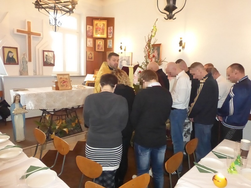 Spotkania wigilijne w białostockim Areszcie Śledczym i Zakładzie Karnym