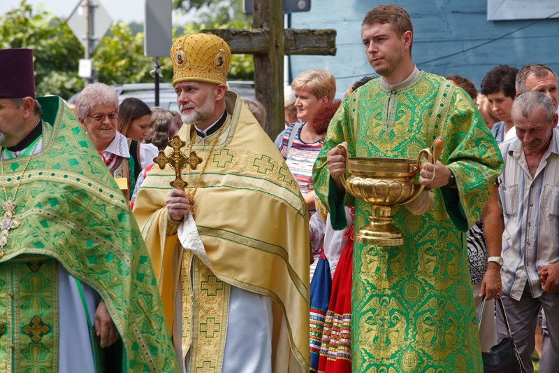Świąteczna Hola
