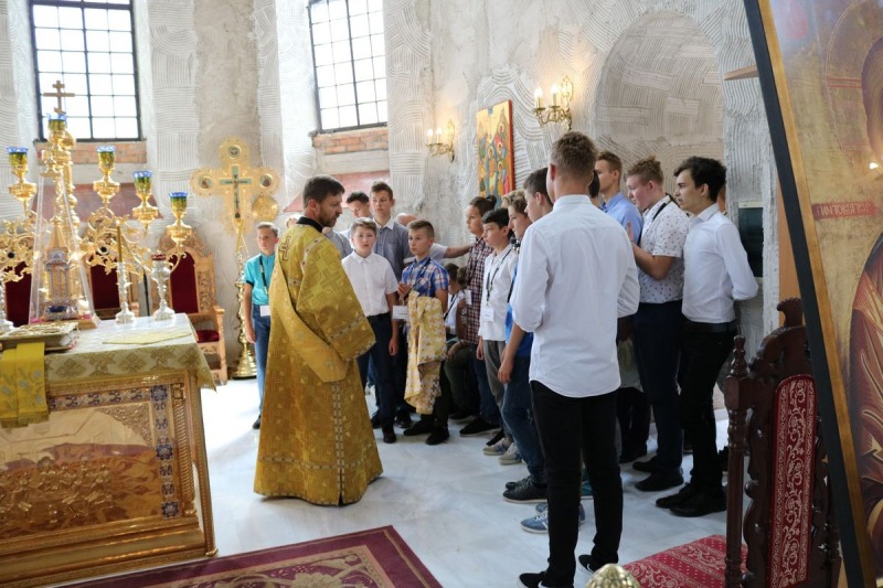Supraśl: trwa obóz dla prysłużników