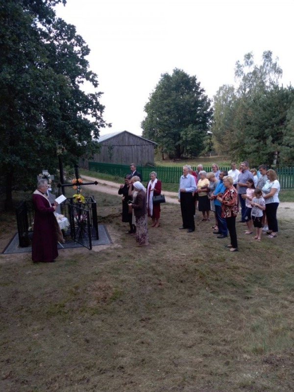 Poświęcenie krzyży we wsi Grabarka