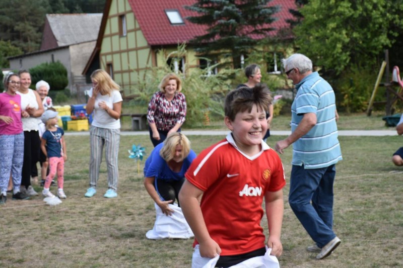 Piknik parafialny w Dolicach