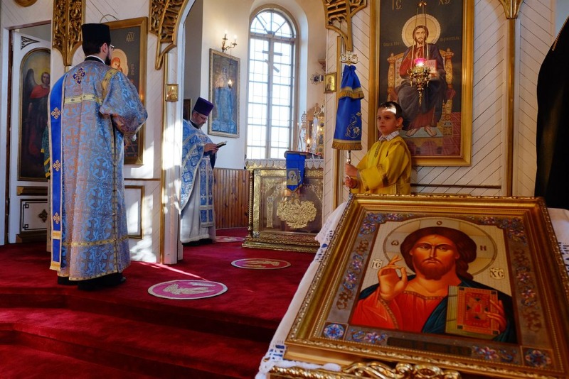 Uroczystości święta Opieki Matki Bożej w Nowym Dworze