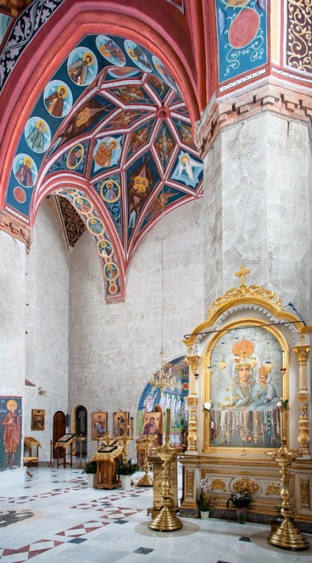 Kolejne etapy odtwarzania fresków w Supraskim Monasterze