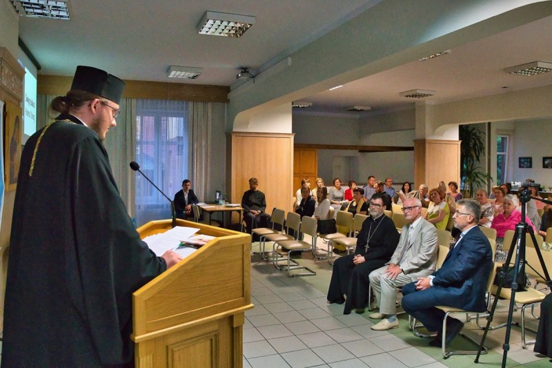 Białystok: panel multimedialny o św. Łukaszu