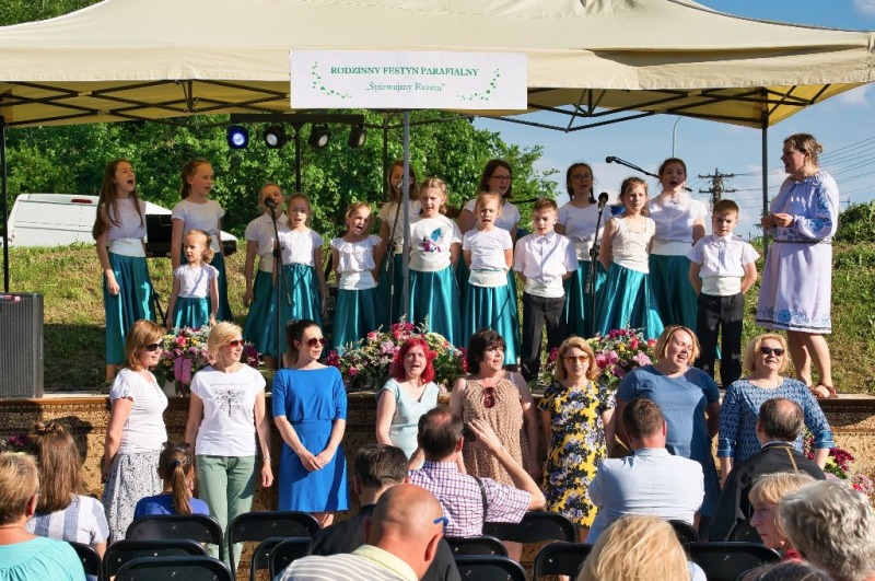 II Rodzinny Festyn Parafialny „Śpiewajmy razem”