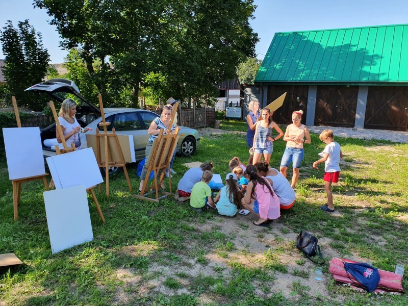 Podsumowanie projektu "Wspomnienia przybyły z nami"