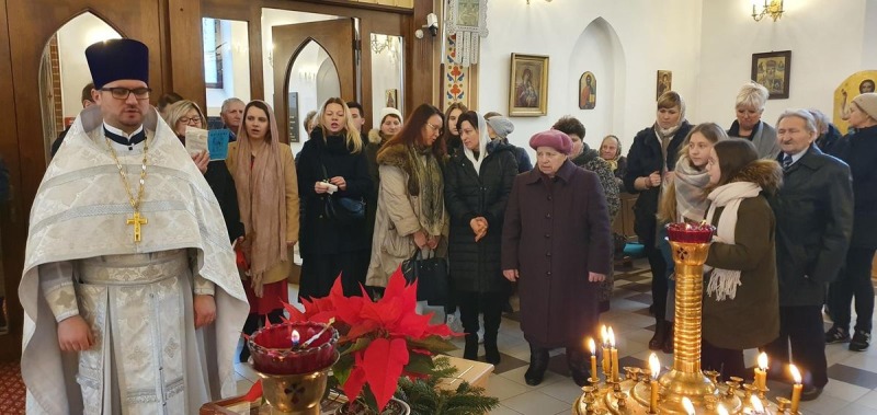 Stargard: święta i choinka parafialna
