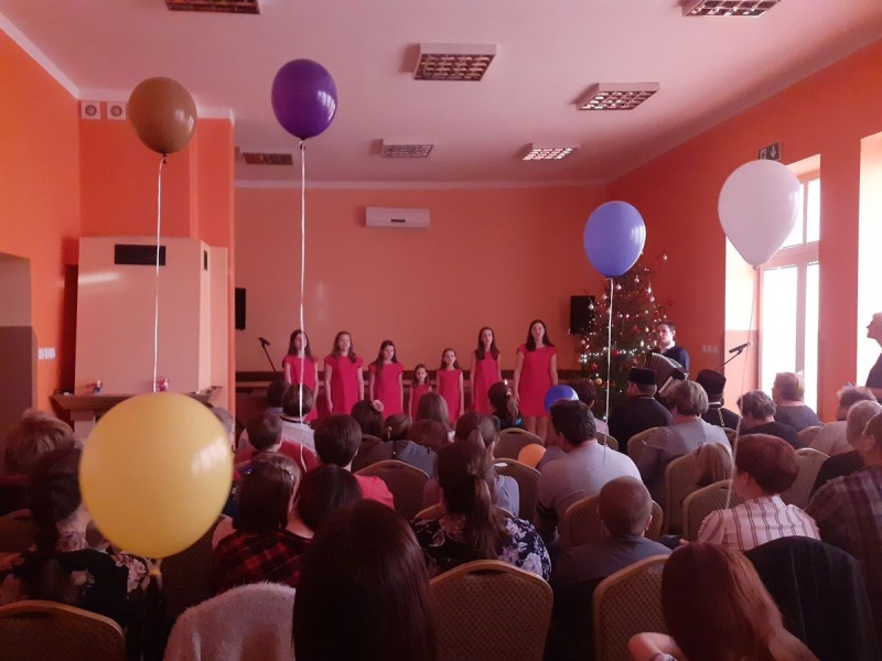 Haćki: choinka parafialna
