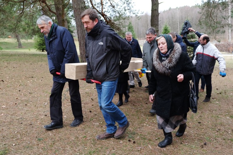 Poświęcenie krzyża na Grabarce