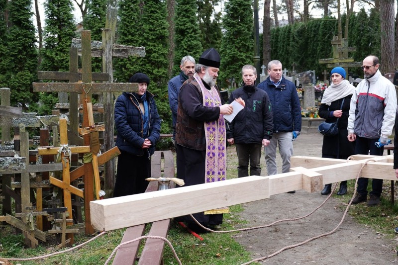 Poświęcenie krzyża na Grabarce