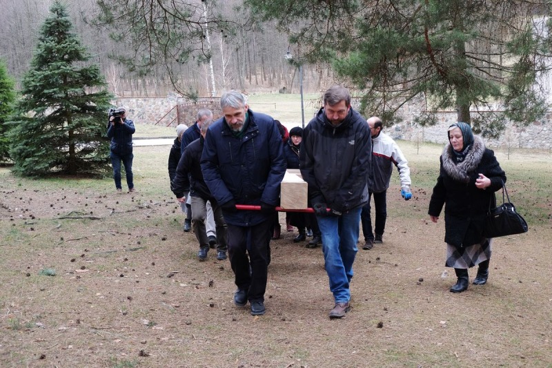 Poświęcenie krzyża na Grabarce