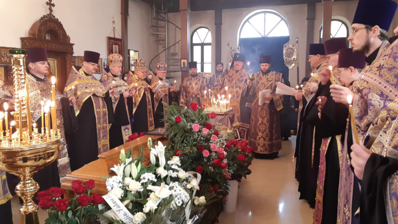 Uroczystości pogrzebowe mniszki Paraskiewy