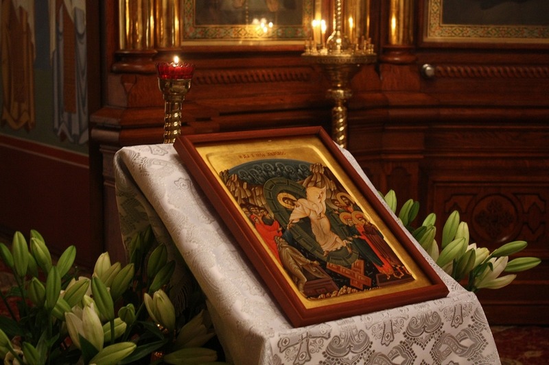 "Na początku było Słowo". Komentarz do Ewangelii na liturgii paschalnej. Część I