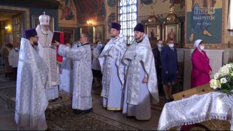 Liturgia prawosławna w niedzielę Antypaschy z cerkwi pw. Ap. Piotra i Pawła w Siemiatyczach