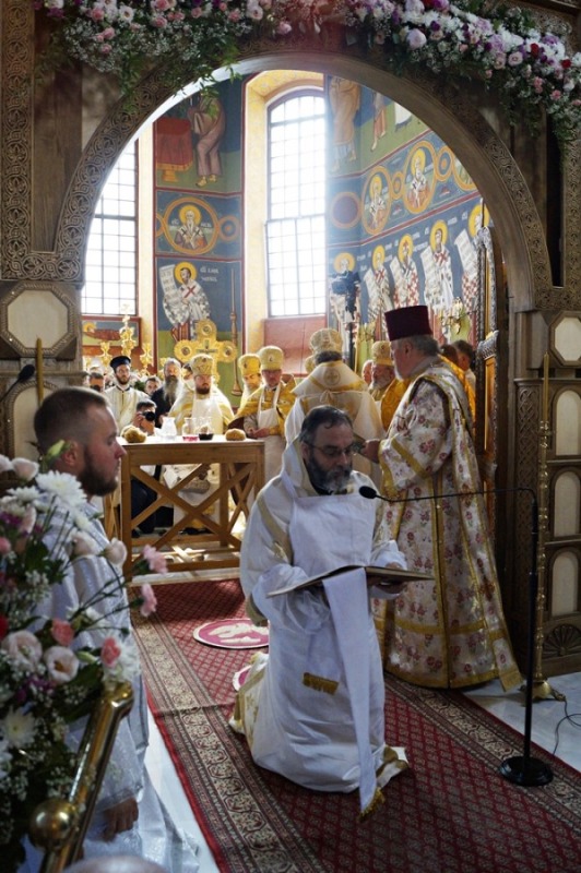 Uroczyste poświęcenie cerkwi Zwiastowania w Monasterze Supraskim
