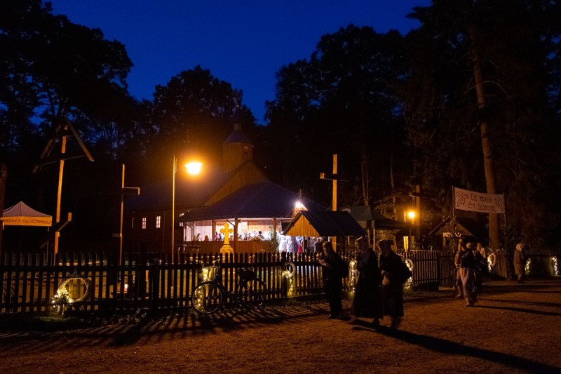 Nocne nabożeństwa na Krynoczce